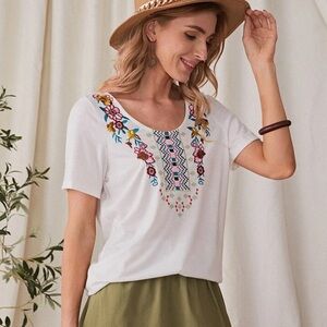 5 for $20 MIX N MATCH NIB Embroidered White Tee